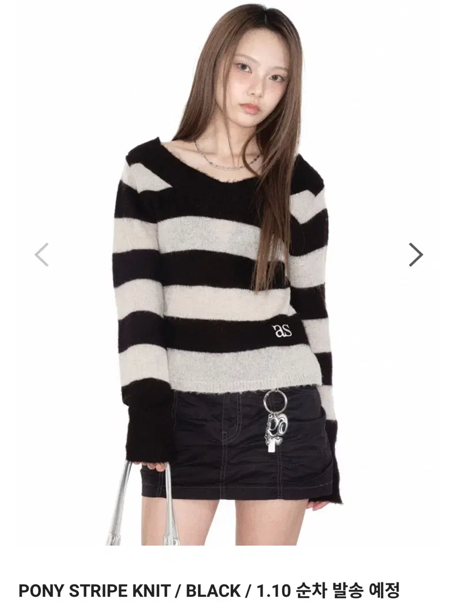 애즈온 pony stripe knit / black